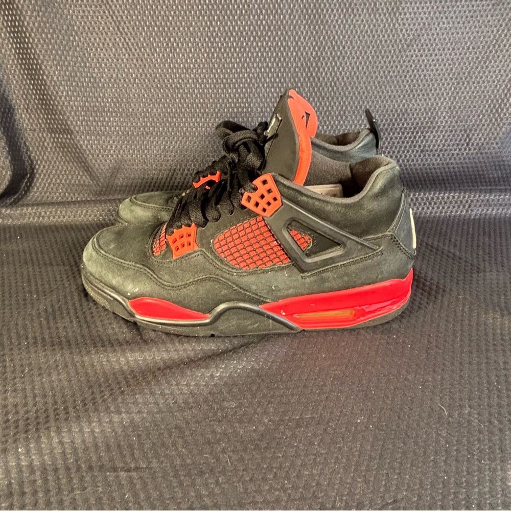 Air Jordan 4 Retro Red Thunder